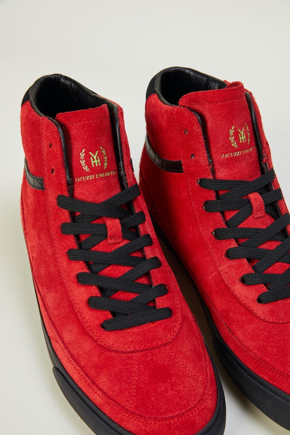 Jacuzzi North (Poppy Red)