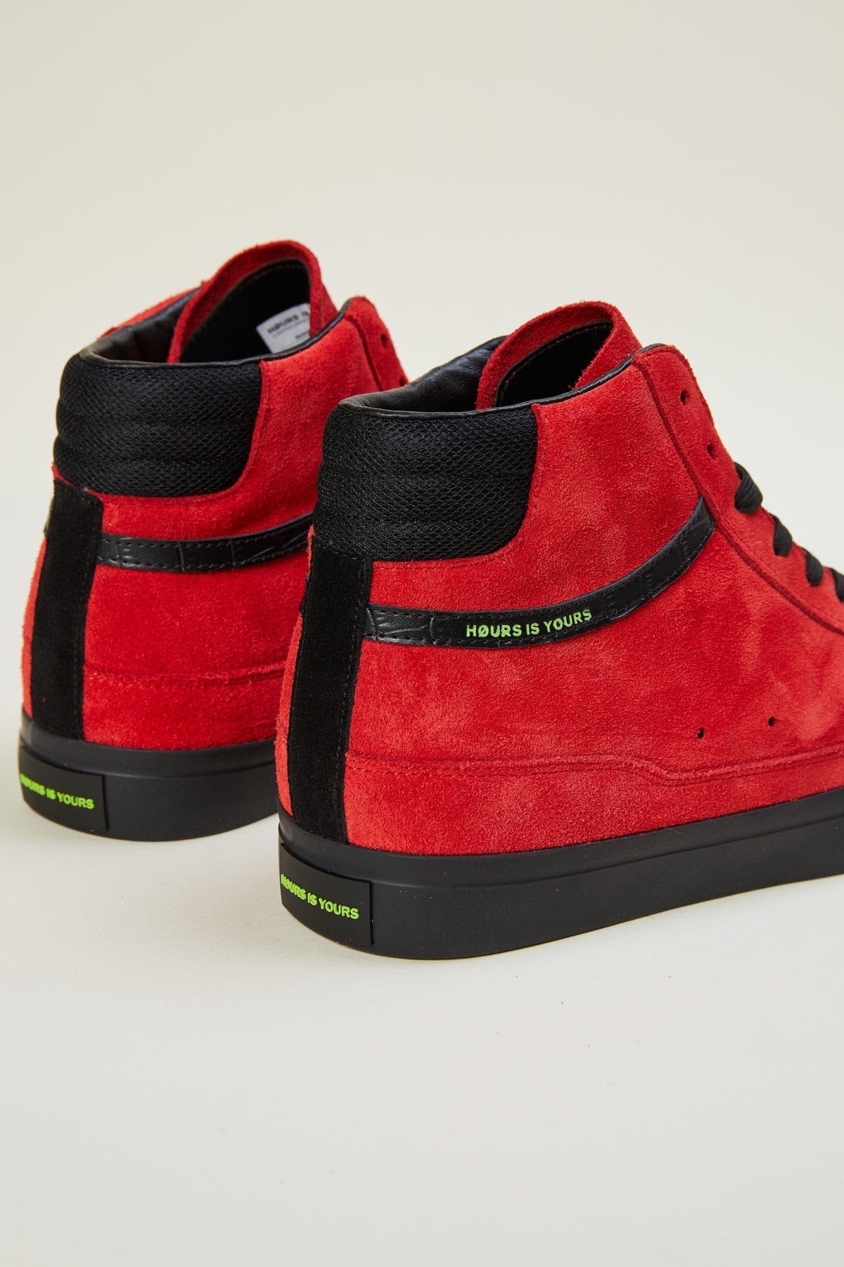 Jacuzzi North (Poppy Red)