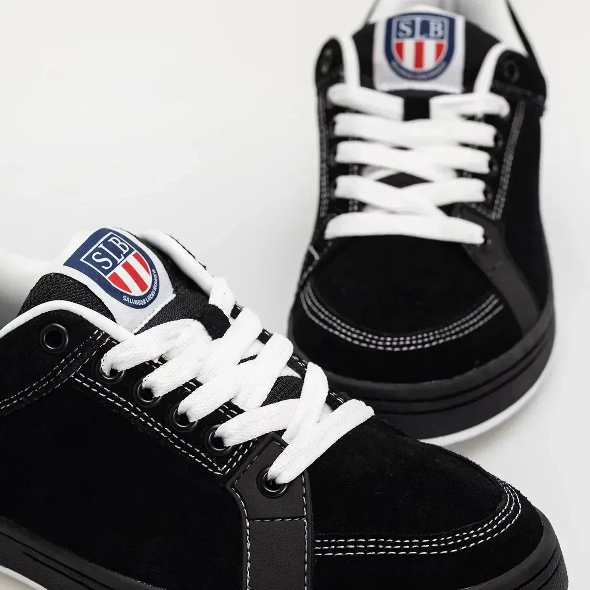 Etnies Sal 23 (Black / White)