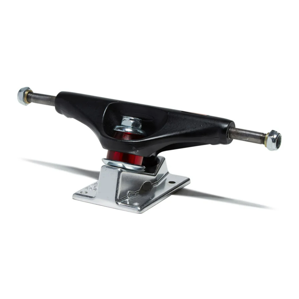 Venture Wide Awake V-Hollow Skateboard Trucks