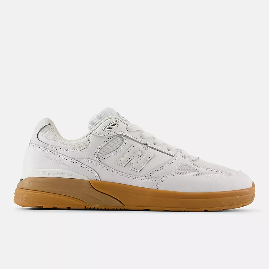 New Balance NB Numeric Andrew Reynolds 933 (White / Black)